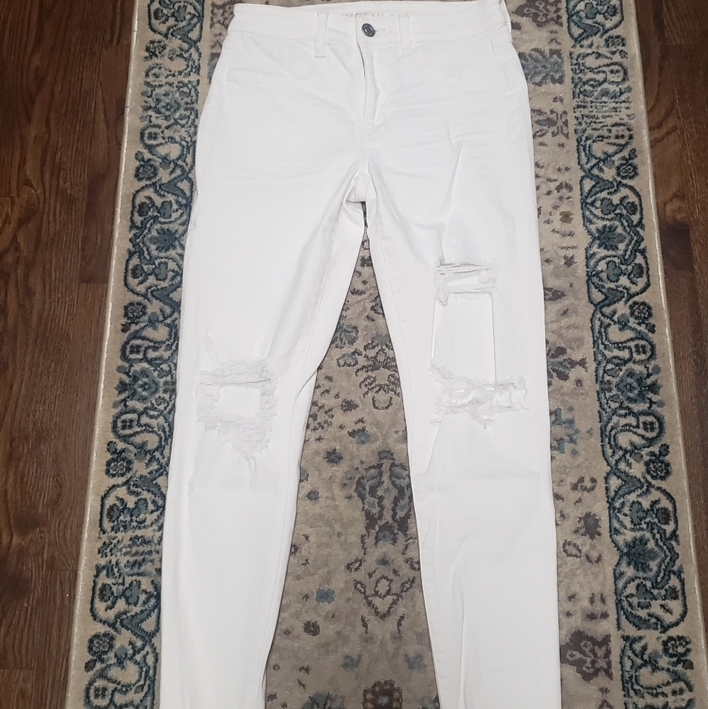 American Eagle White High Rise Jegging
